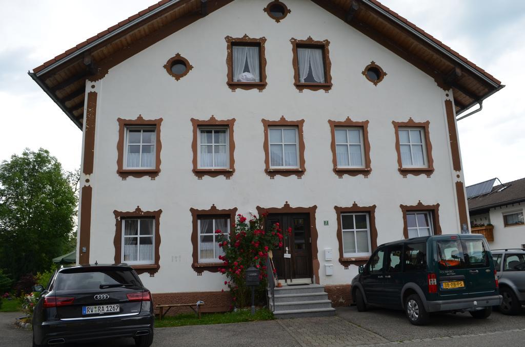 Die Dirndlkoenigin Grunenbach Ngoại thất bức ảnh